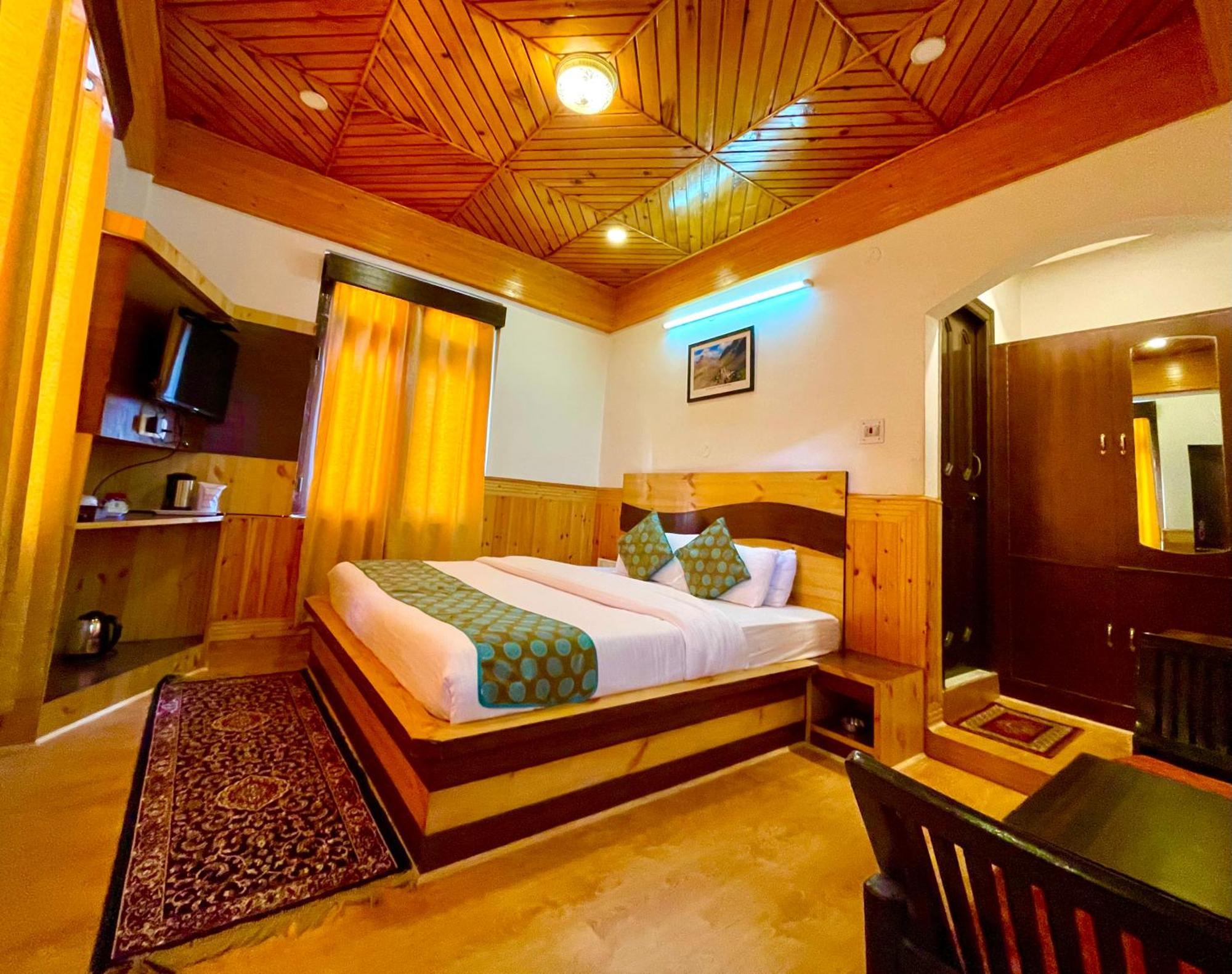 Hotel Rollingrang Kalpa Exterior foto